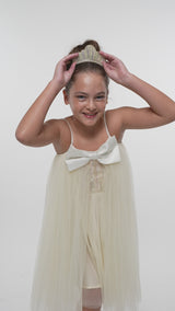 Ayan Tiara